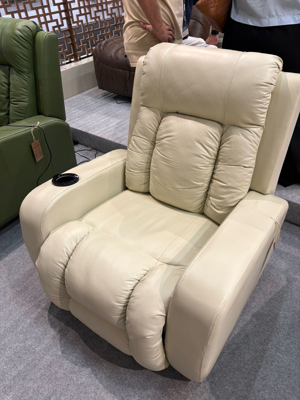 POLTRONA RECLINÁVEL LIZY - Imagem 3